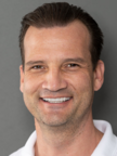 Dr. med. dent. Marco Henze