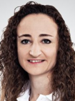 Dr. med. Adrienne Karrer