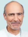 Dr Erwin Suys