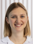 Dr. med. dent. Nadine Pfund