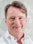 Dr. med. univ. Michael Komar