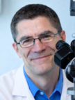 Dr. med. Jürg Hengstler