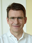 Dr. med. Urs Straumann